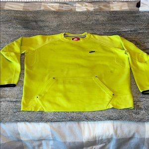 Nike Crew Neck Sweatshirt with pockets